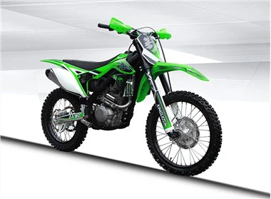 4taktní enduro motocykl
